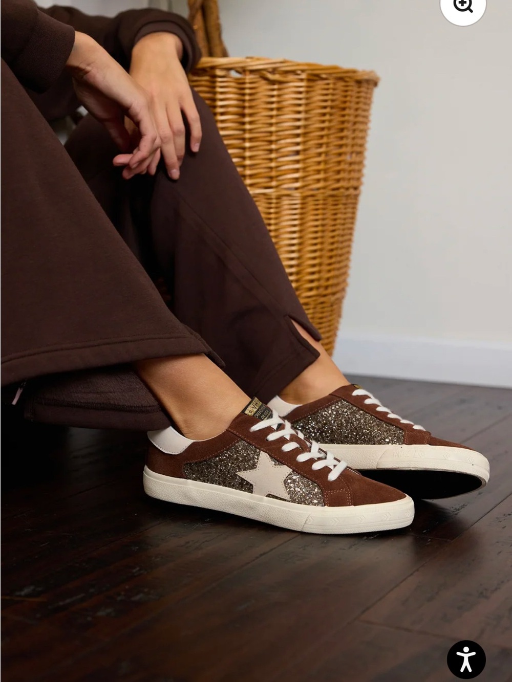 Vintage Havana Grande Brown Glitter Star Low-Top Sneaker with White Sole